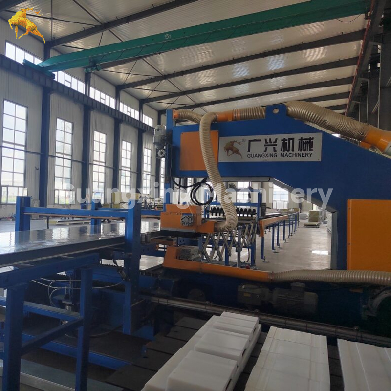 Flying Saw / Cross Cutting Machine