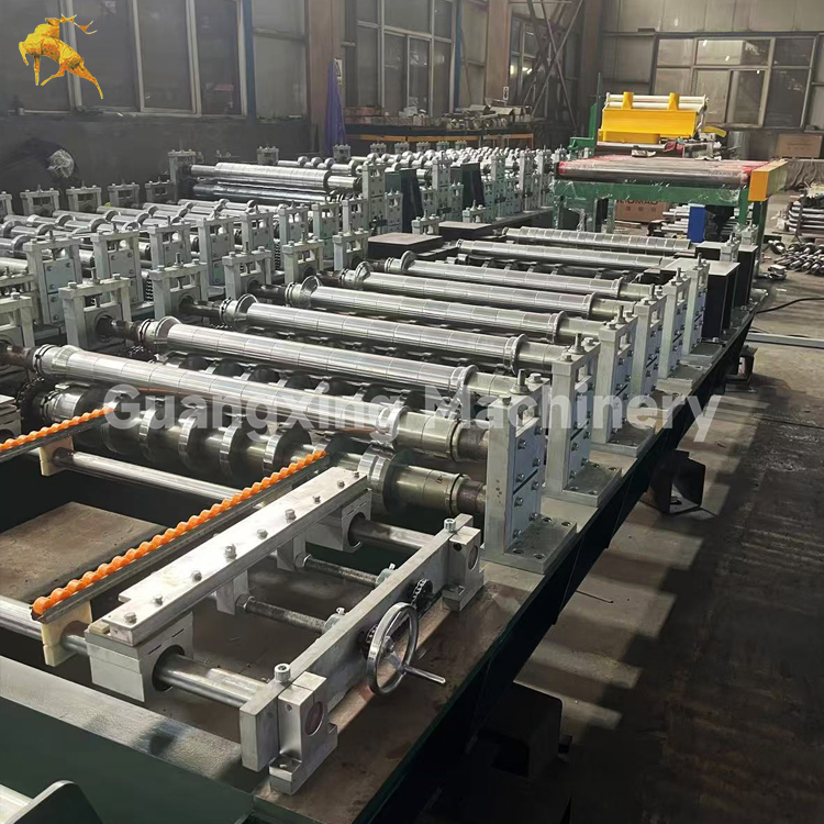 Film Laminating, Slitting & Cutting Machine